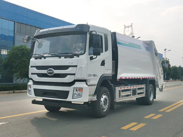 CL5181ZYSBEV型比亚迪T8纯电动压缩车